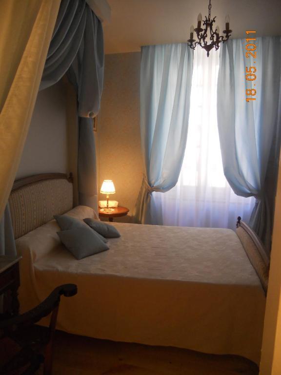 Les Drapiers De Villenouvelle Montauban Quarto foto